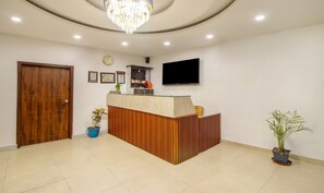 Lobby - Treebo Shree Krishnam Residency (Thane)