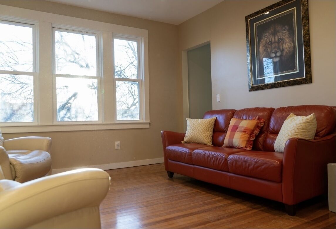 Tranquil North End Bridgeport Luxe 2 Bdr unit