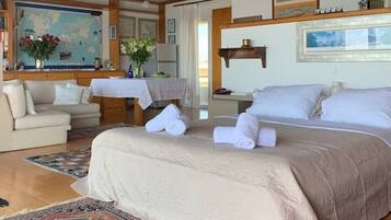 1 bedroom, iron/ironing board, free WiFi, bed sheets