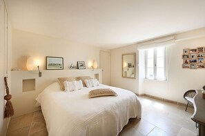 3 Schlafzimmer, Bügeleisen/Bügelbrett, WLAN, Bettwäsche