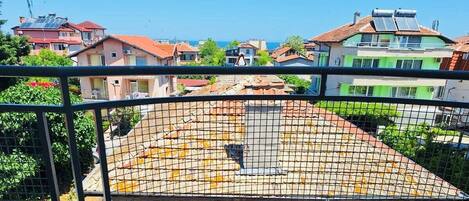Standard Triple Room, Partial Sea View