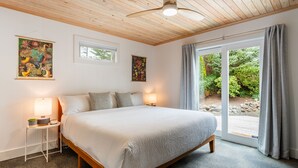 Unclassified image, 3 of 41, button - Cove Beach Retreat • Fire Pit + Golf Course Nearby | Grey Oak (Seaside)
