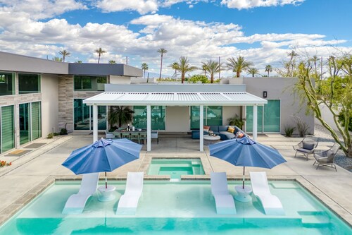 AvantStay | Polo Villa Halo | Pickleball, Putting Green | Sleeps 28