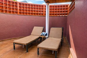 1 bedroom, premium bedding, individually decorated