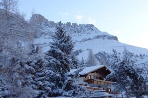 Exterior - Akelei Comfortable holiday residence (KARERSEE\/WELSCHNOFEN)