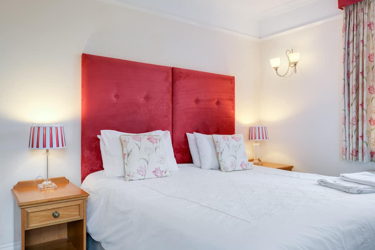 Comfort Double or Twin Room, Non Smoking, Private Bathroom