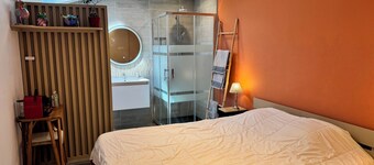 Chambre Double Dans Maison Face à la Plage de Saint Colomban