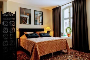 Romantic Studio Suite, City View | Down comforters, individually decorated, individually furnished