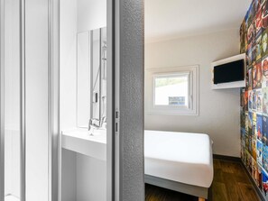 Zimmer, 1 Doppelbett, eigenes Bad | Schallisolierte Zimmer