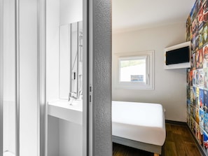 Room, 1 Double Bed, Private Bathroom - hotelF1 Genève Saint-Julien-En-Genevois (Rénové) (Viry)