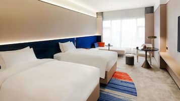 Minibar, in-room safe, desk, laptop workspace