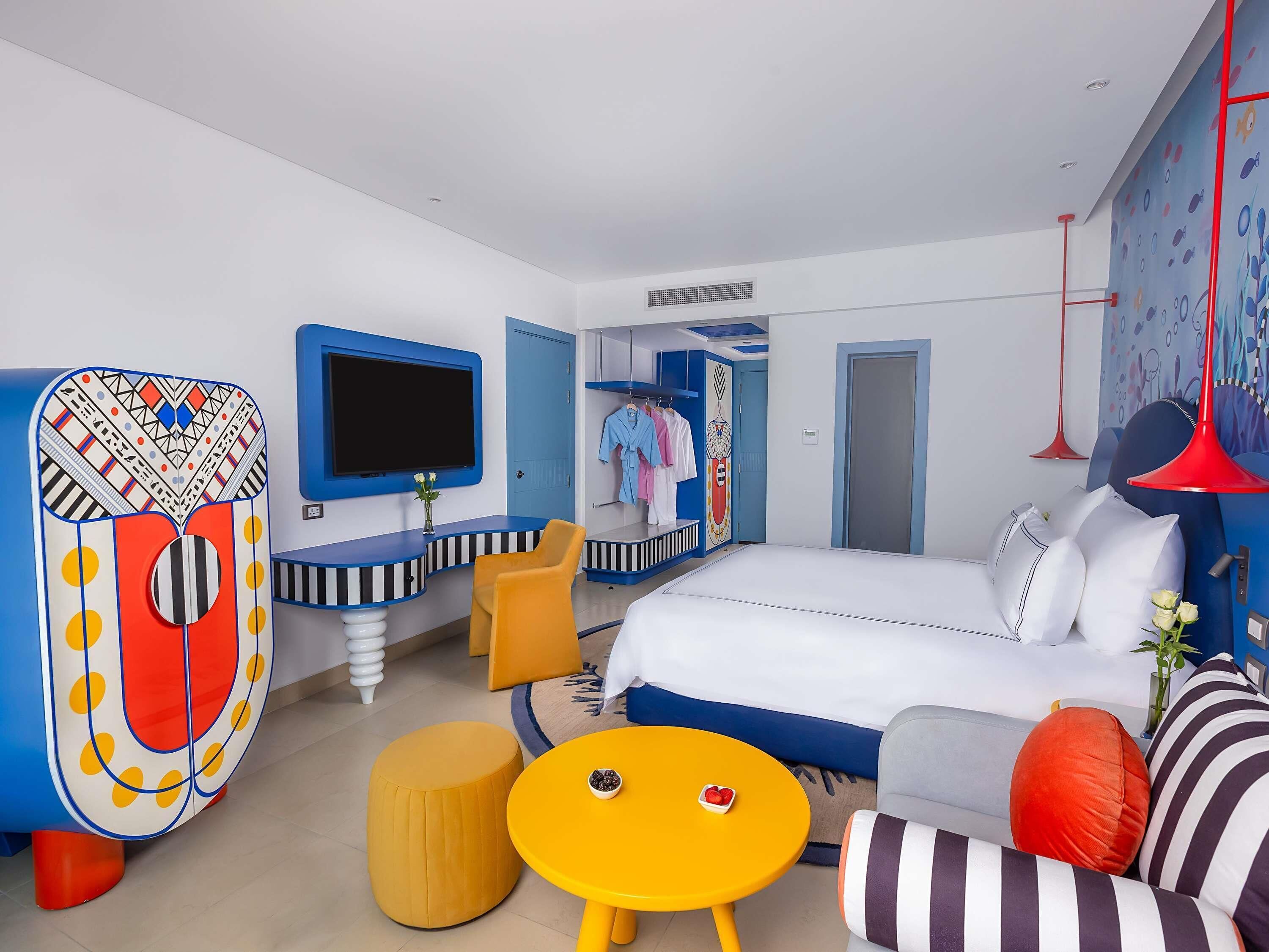 슈피리어룸, 킹사이즈침대 1개 | 고급 침구, 무료 미니바, 객실 내 금고, 암막 커튼