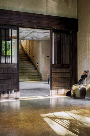 Interior detail - Hangzhou West Lake Anyu Hotel (Hangzhou)