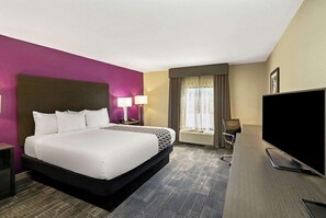 Room - La Quinta Inn & Suites by Wyndham Columbus MS (Columbus)