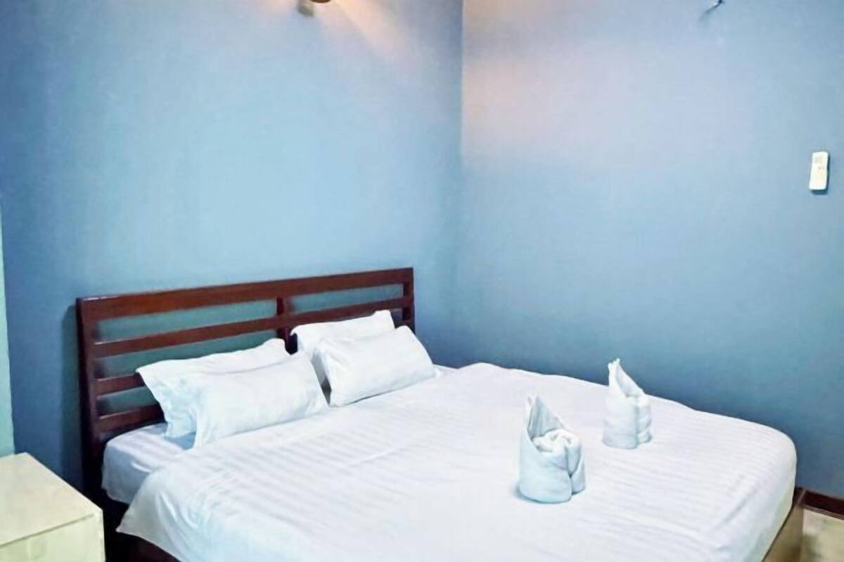 Individuell dekoriert, individuell eingerichtet, Schreibtisch