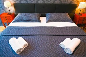 1 soverom, strykejern/-brett, wi-fi og sengetøy