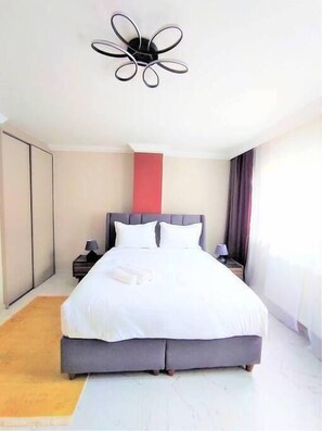 1 bedroom, iron/ironing board, WiFi, bed sheets