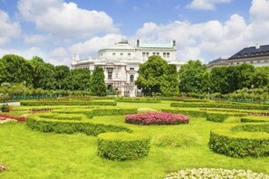 Property grounds - Backpacker Apartment Hofburg (Vienna)