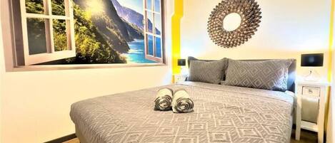 2 soverom, strykejern/-brett, wi-fi og sengetøy