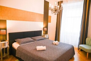 3 Schlafzimmer, Bügeleisen/Bügelbrett, WLAN, Bettwäsche