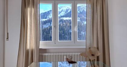 Apartment a stone's throw from the ski slopes (Airolo Valley 1)