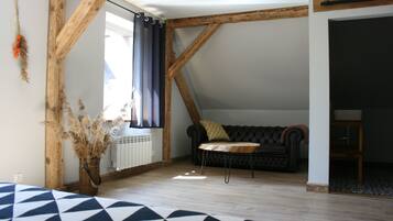 Individually decorated, free WiFi, bed sheets