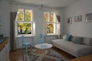 TV - Cozy apartment in Berlin (Berlin)