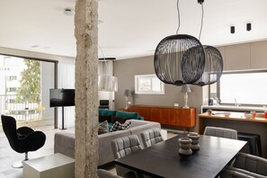 Appartement, 3 chambres, 2 salles de bains | Salle Ă manger