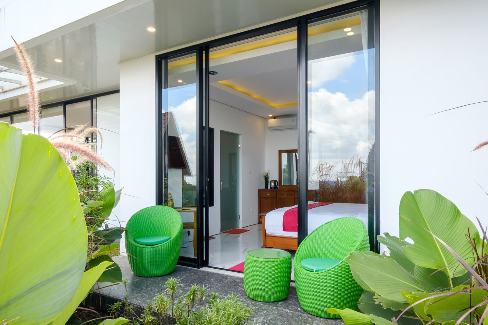 Deluxe Room | Free WiFi, bed sheets