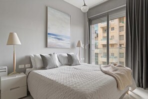 2 dormitorios, tabla de planchar con plancha, wifi y ropa de cama