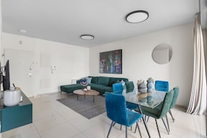 TV, offices
