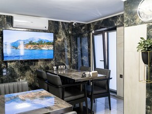 Alimentação e bebidas