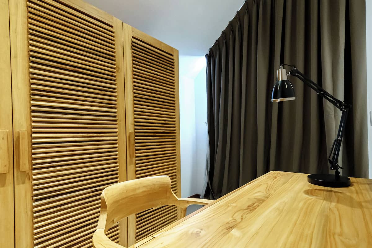 Premium bedding, memory-foam beds, in-room safe, desk