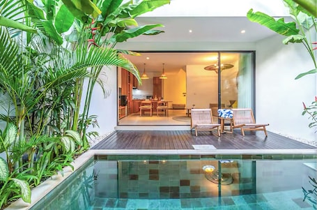Outdoor pool. Premier Umalas Villas