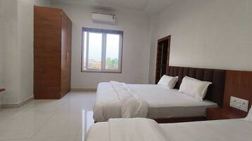 Habitación clásica | Wifi gratis y ropa de cama