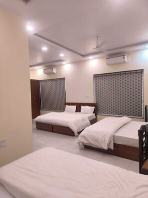 Quarto família | 1 quarto, Wi-Fi de cortesia, roupa de cama