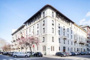 Exterior - Easylife - Bright apartment in City Life (Milano)