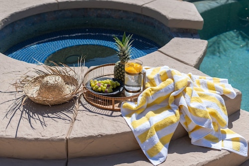 4 bedroom home with heated pool and spa