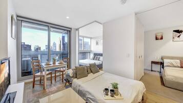 2 bedrooms, iron/ironing board, WiFi, bed sheets