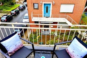 Terrace/patio - Zuhause im Ruhrgebiet 3 mit Balkon (Oberhausen)