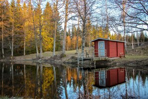 Exterior - Cozy cottage near a former water mill on a beautiful river (Savsjo)