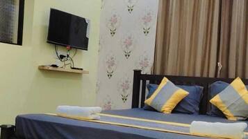 Soundproofing, free WiFi