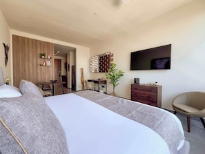 1 chambre, bureau, fer et planche Ă repasser, Wi-Fi