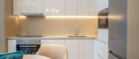 Classic Apartment | Private kitchen | Fridge, oven, toaster, mixer