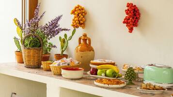 Desayuno a la carta incluido todos los días