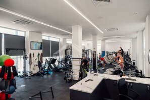 Fitness facility - SunnyVillas: 2BR Mythical Apt*Swimming Pool*AK04 (Paralimni)