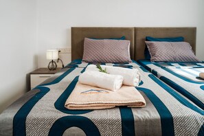 1 bedroom, desk, iron/ironing board, WiFi - SunnyVillas: 1 Bedroom Central Protaras*P11 (Protaras)