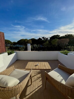 Suite – design, havutsikt | Terrasse/patio