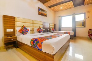 Suite | 1 bedroom, desk, free WiFi