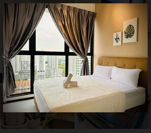1 bedroom, bed sheets